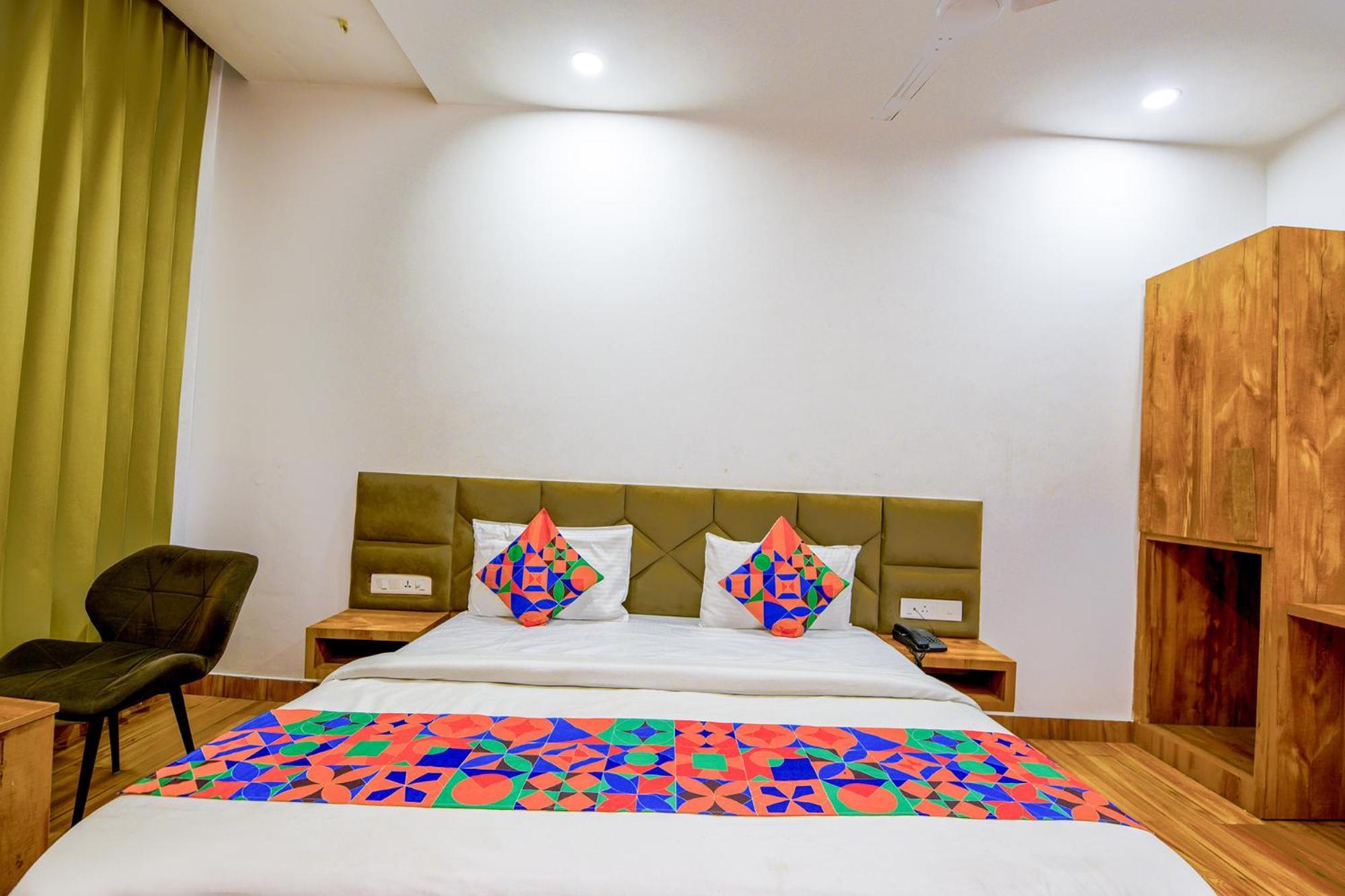 Fabhotel Amar Villa Amritsar Zewnętrze zdjęcie